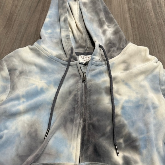 Pink Rose Tie-Dye Bomber Hoodie - Picture 4 of 8